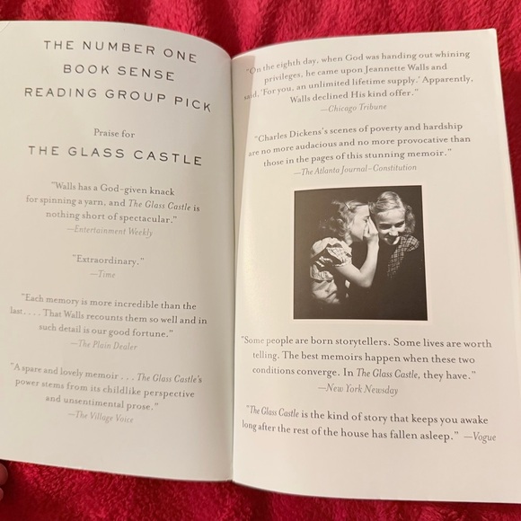 Glass Castle Paperback Book Best Seller Awesome Book Better Than The Movie GREAT - Picture 5 of 9